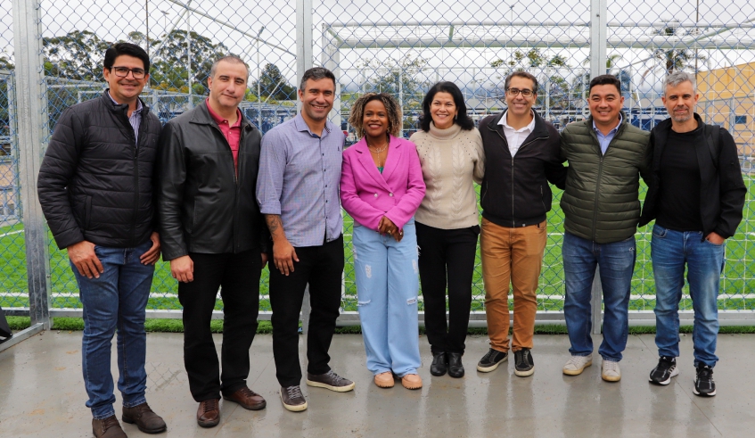 Secretária de Estado de Esportes, coronel Helena Reis, estava presente na entrega da Arena Esportiva Senerito Souza (Divulgação/PMMC)