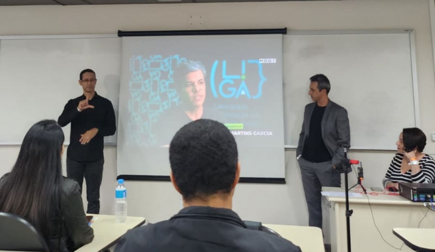 O trabalho realizado pelo Laboratório de Inovação em Governo Aberto (LIGA) foi apresentado em um evento da Controladoria Geral da União (Divulgação/PMMC)