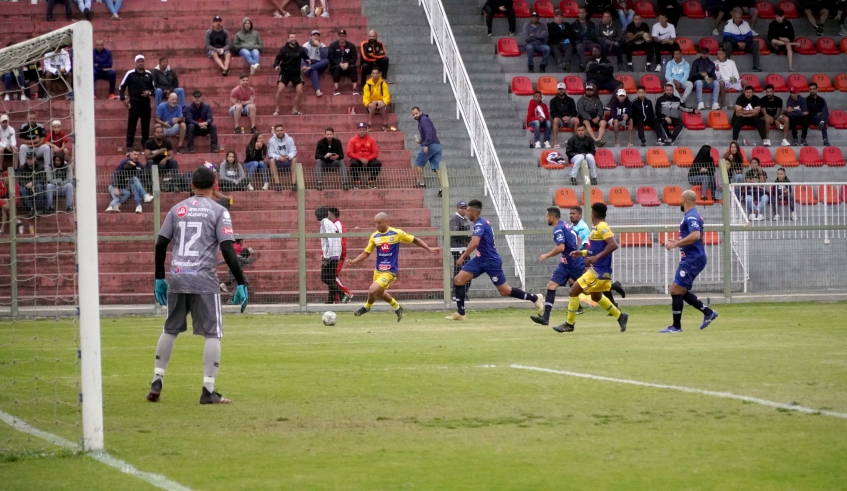 Neste último final de semana, o Nogueirão recebeu mais quatro partidas decisivas da oitavas de final da Copa Mogi Alabarce de Futebol Amador (Divulgação/PMMC)