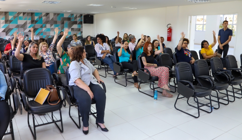 Novos membros para a gestão 2023/2025 do Conselho Municipal do Idoso tomaram posse na manhã desta terça-feira, no auditório do prédio-sede da Prefeitura (Divulgação/ PMMC)