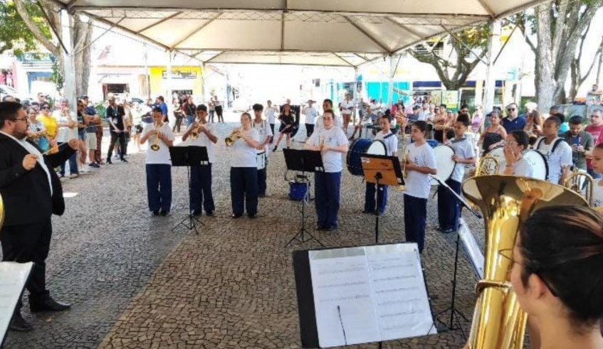 A EE Benedito de Souza Lima (Taiaçupeba) conquistou o terceiro lugar na categoria “Banda Marcial Infanto-Juvenil”. (Divulgação/PMMC)