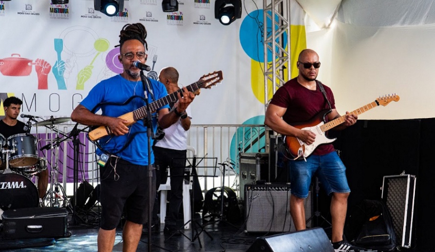 Atrações musicais animaram o público que compareceu ao espaço de eventos do Parque Leon Feffer na etapa final de degustação (Divulgação/PMMC)