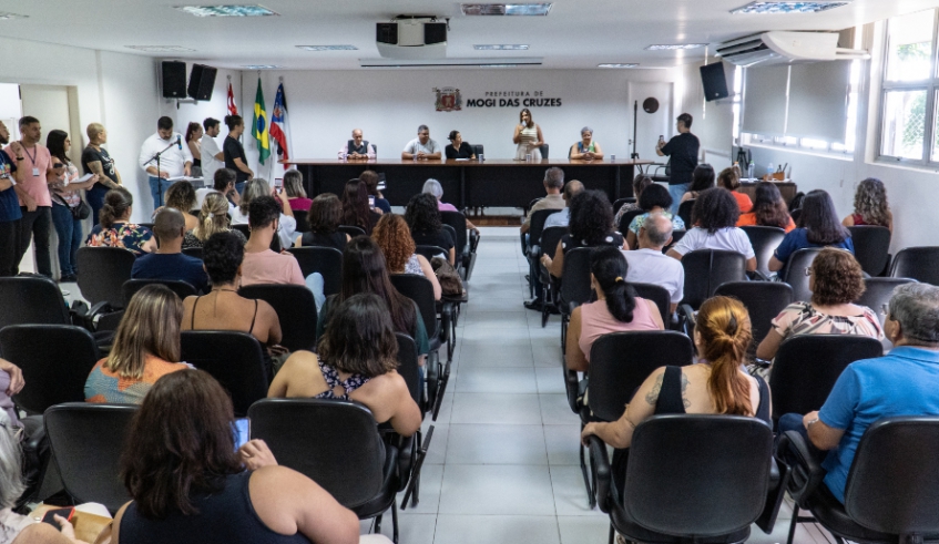 Novos membros do Conselho Municipal de Assistência Social - COMAS - tomaram posse na manhã desta quinta-feira, em cerimônia no auditório do prédio-sede (Divulgação/ PMMC)