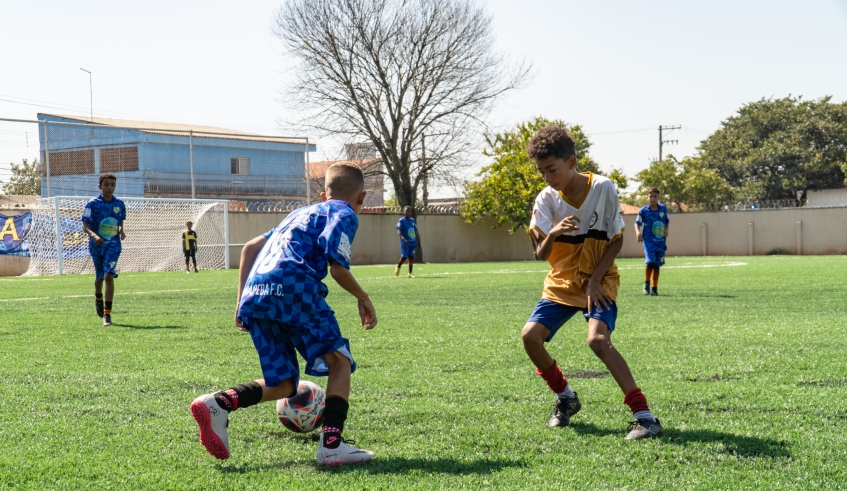 Durante a solenidade, foram realizadas pela Secretaria de Esportes e Lazer, com apoio da comunidade local, quatro partidas amistosas com times de iniciação esportiva da cidade (Divulgação/PMMC)