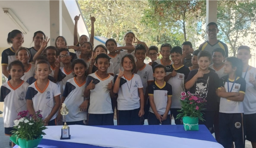O terceiro lugar ficou com a EM Profª Cenira Araújo Pereira, na Chácara Guanabara. O clima era de festa durante a cerimônia de premiação. (Divulgação/PMMC)