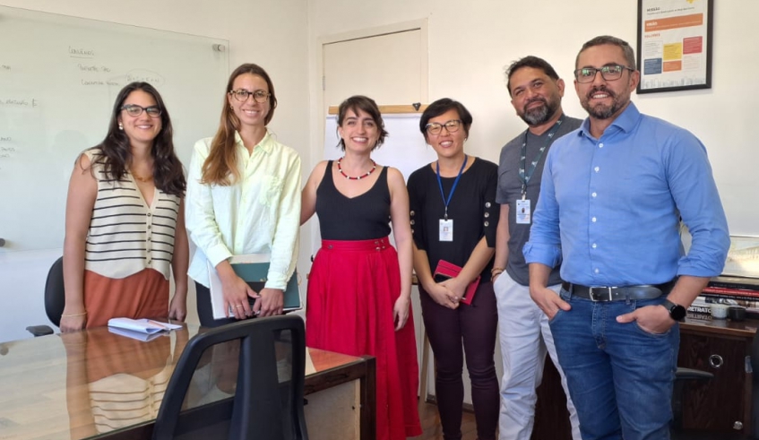 Equipe da Urban 95 capacitou os técnicos das secretarias de Planejamento e Gestão Estratégica e de Transparência e Dados Abertos antes de saírem a campo (Divulgação/PMMC)