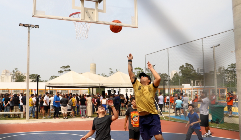 As vivências esportivas atendem os mais diversos públicos com idade a partir dos 6 anos, no Parque Airton Nogueira (Divulgação/PMMC)