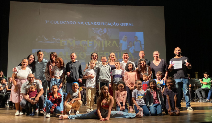 Com o terceiro lugar, a EM Profª Cenira Araújo Pereira, da Chácara Guanabara, foi uma das campeãs da competição. (Divulgação/PMMC)