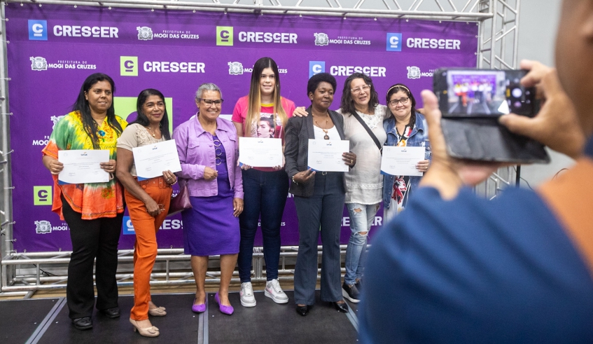 Prefeitura de Mogi das Cruzes certifica mais de 100 alunos de 31 cursos do CRESCER (Warley Kenji/PMMC)