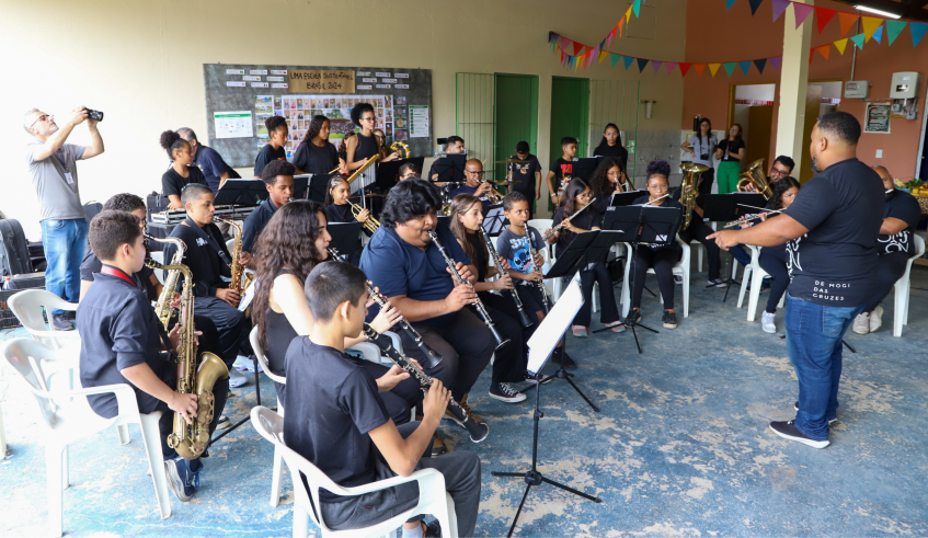 O evento contou com a apresentação a Banda Escolar do Cempre Profª Lourdes Lopes Romeiro Iannuzzi, de Jundiapeba. (Divulgação/PMMC)