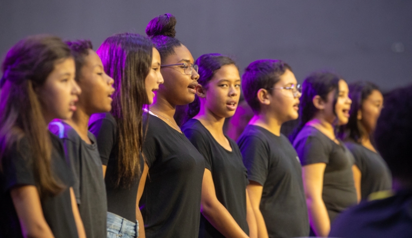 Ao todo, a 2ª OLIMC atraiu 74 propostas artísticas estudantis de 25 escolas estaduais da região, totalizando 619 alunos participantes (Divulgação/ PMMC)