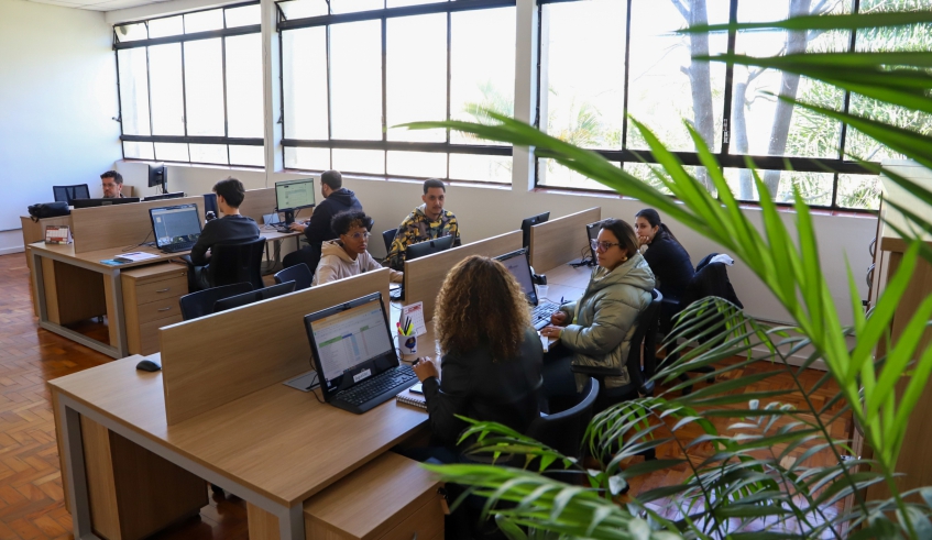Estão abertas mais de 1600 vagas para cursos profissionalizantes do Crescer nas unidades de Braz Cubas, Centro, Cezar de Souza e Vila Brasileira (Divulgação/PMMC)