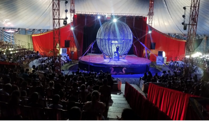 1.169 estudantes de nove escolas municipais de Mogi das Cruzes assistiram a um espetáculo no American Circus, em César de Souza (Divulgação/PMMC)