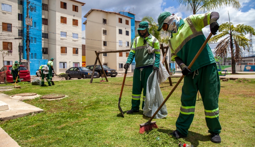 Além do Parque Olímpico, atendido nesta sexta-feira, diversos outros pontos da cidade vêm recebendo serviços de zeladoria e limpeza desde o início do ano (Divulgação/ PMMC)
