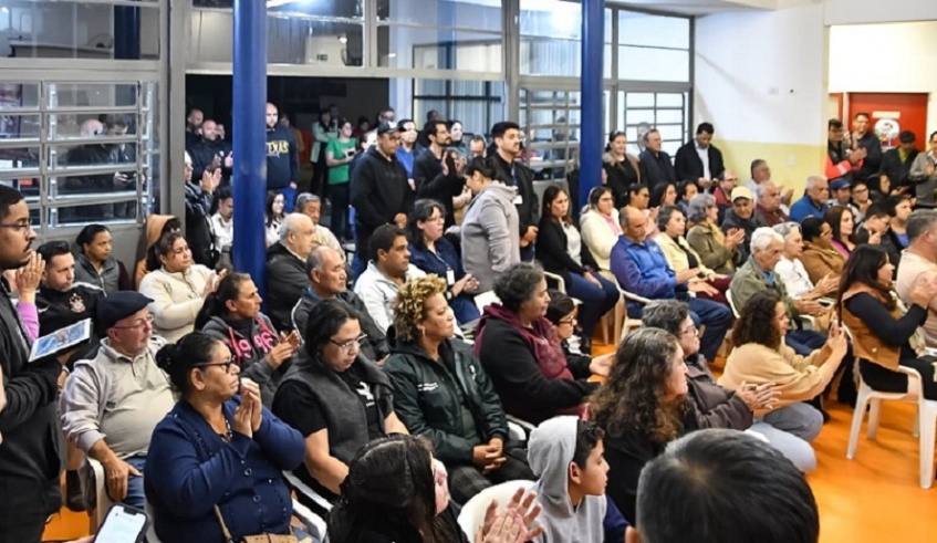 Reunião em Taiaçupeba contou com bom comparecimento de público, formado por lideranças comunitárias e moradores do distrito (Divulgação/PMMC)
