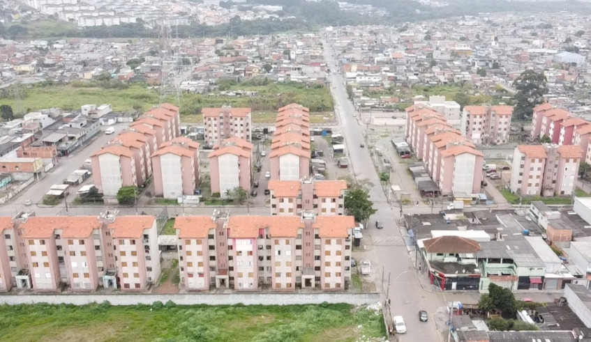 Trabalho de regularização fundiária vem sendo realizado em Jundiapeba desde o mês de maio deste ano, pela Secretaria de Habitação Social (Divulgação/PMMC)
