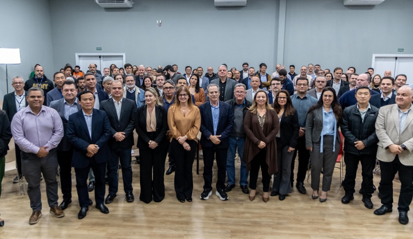 Encontro reuniu mais de 100 representantes de empresas, associações e entidades de classe no Prédio II da Prefeitura de Mogi das Cruzes (Divulgação/PMMC)