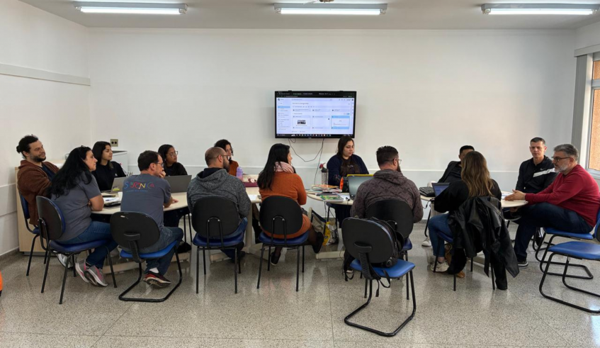 O grupo também finalizou o planejamento anual, com a definição de eixos temáticos, seleção de repertórios e escolha de metodologias. (Divulgação/PMMC)