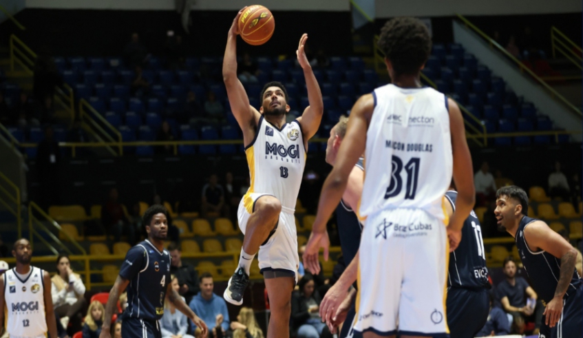 Partida do Mogi Basquete arrecada doações de leite em pó para o Fundo Social (Divulgação - PMMC)