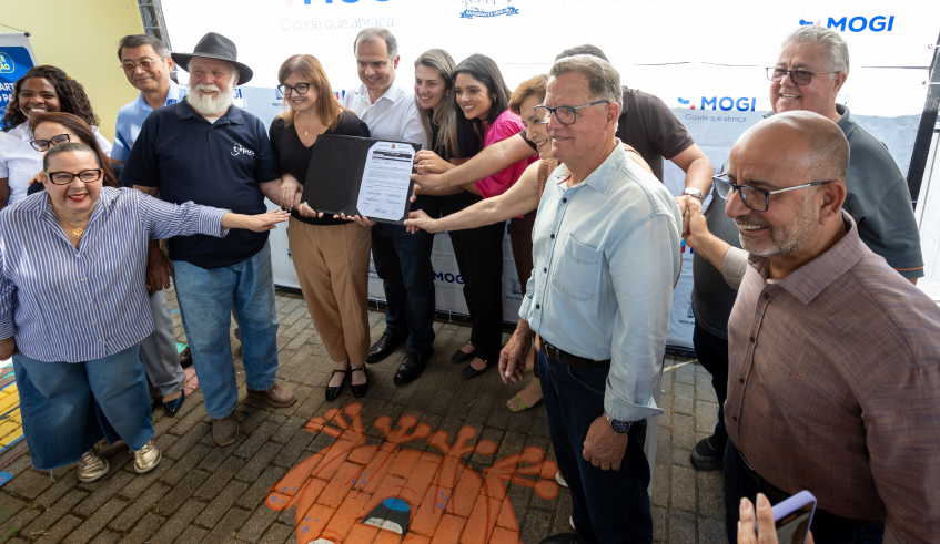 A obra contempla a construção de quatro novas salas, sanitários, pátio coberto, além da implantação de playground e fechamento externo. (Divulgação/PMMC)