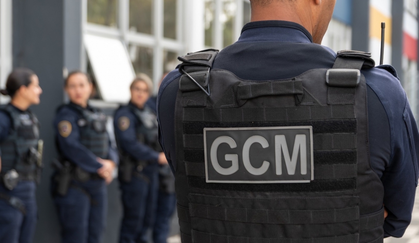 Com o Smart Mogi, sistema de reconhecimento facial estará disponível em 210 câmeras de monitoramento para auxiliar o trabalho da Guarda Civil Municipal (Divulgação/PMMC)