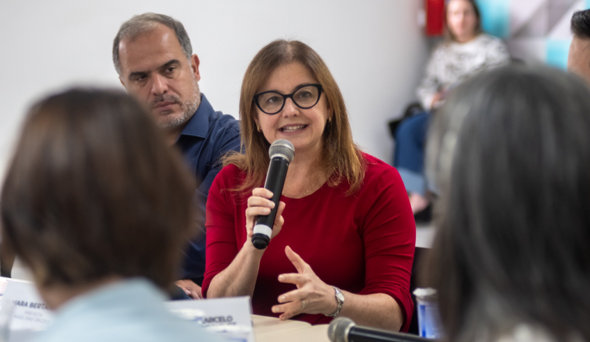 "O que Mogi tem construído é resultado de um esforço coletivo que une Educação, Saúde e Assistência Social em torno de um mesmo propósito: garantir uma cidade mais humana, que acolhe e cuida das . . .