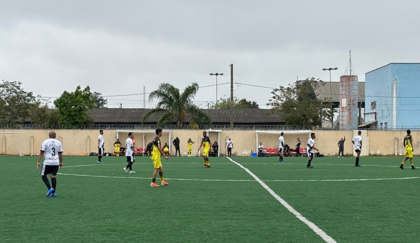 Terceira rodada da Copa Mogi de Futebol Amador teve jogos equilibrados e muita emoção para a definição dos classificados para as oitavas de final da competição (Divulgação/PMMC)