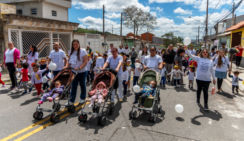 Participaram pais, profissionais da unidade escolar e cerca de 300 crianças do berçário até o 5º ano do Ensino Fundamental. (Divulgação/PMMC)
