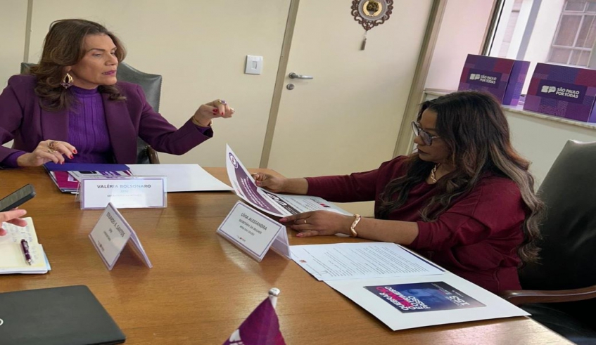 A secretária da Mulher de Mogi das Cruzes, Lívia Bolina, se reuniu com a secretária estadual da Mulher, Valéria Bolsonaro (foto: Divulgação/PMMC)