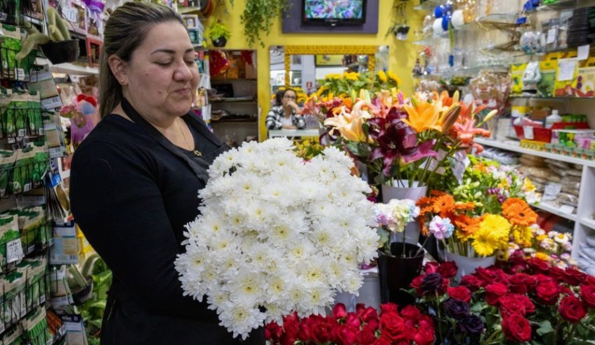 Finados  é considerada pelos comerciantes como uma das cinco melhores datas do ano para a venda de flores