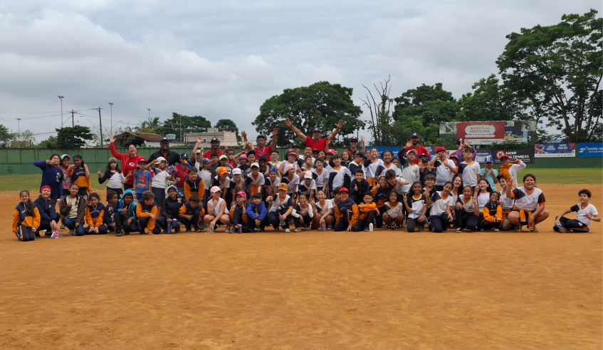 A ação envolve cerca de 800 alunos de cinco escolas municipais. (Divulgação/PMMC)