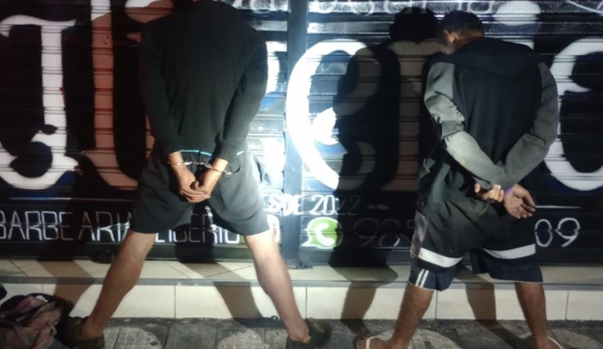 Dois homens foram presos e um deles, além de ser procurado pela Justiça por furto, tinha outras cinco passagens pela Polícia (Divulgação/PMMC)