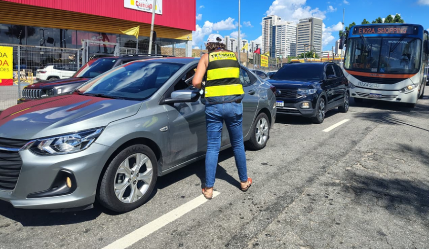 Prefeitura realiza Operação Carnaval de trânsito para orientar condutores e pedestres