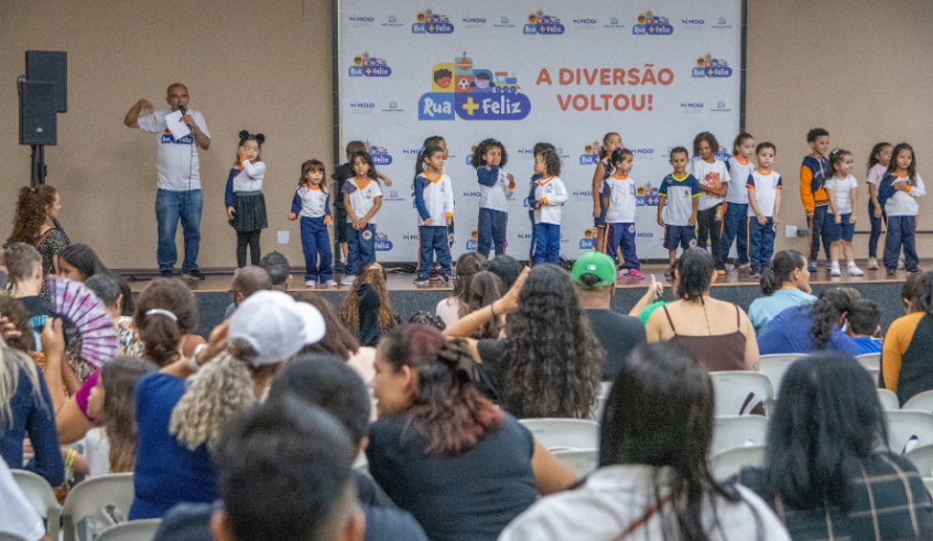 Primeira edição de 2026 da Rua + Feliz fez mais de 900 atendimentos diretos de diversas áreas, como saúde, esporte, lazer e assistência social (Divulgação/ PMMC)