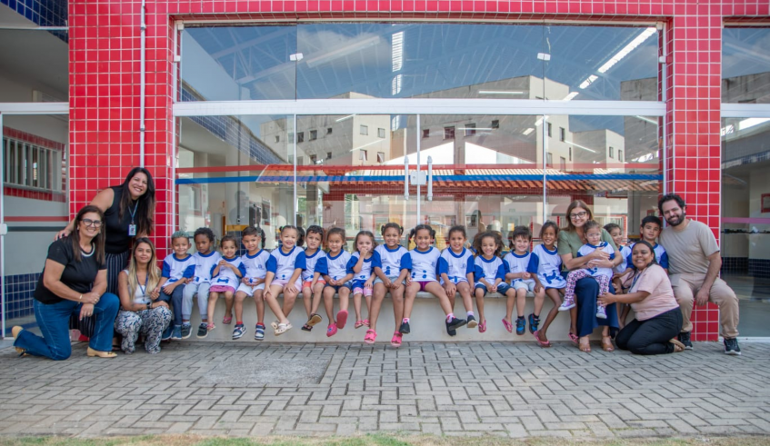 Neste ano, os kits têm mais peças e uma das novidades é o kit de uniforme para bebês. (Divulgação/PMMC)