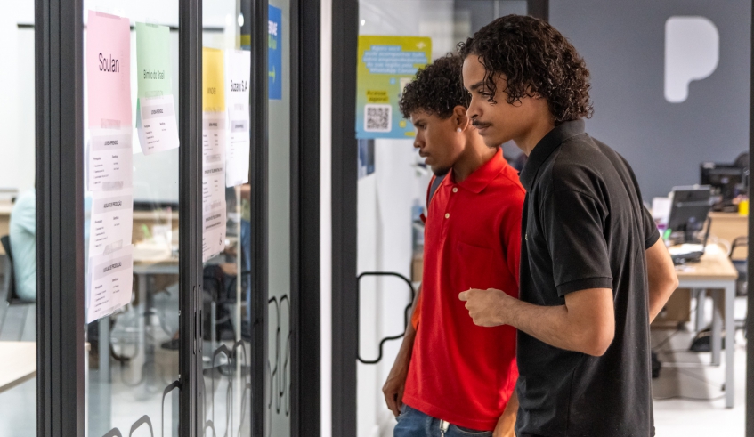 Semana do Primeiro Emprego encerra atividades de qualificação profissional e mutirões de empregos com adesão expressiva de estudantes e jovens (Divulgação/PMMC)