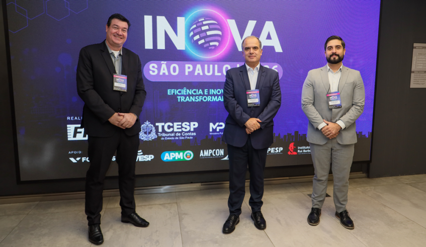 Vice-prefeito, Téo Cusatis, foi acompanhado do secretário-adjunto de Saúde, Luiz Bot, e do secretário de Gestão, Guilherme Sever (Divulgação/PMMC)