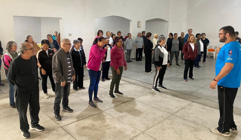 Programa Mogi Longevidade leva atividades físicas e esportivas para os idosos de todas as regiões da cidade, colaborando para melhoria da saúde e qualidade de vida (Divulgação/PMMC)