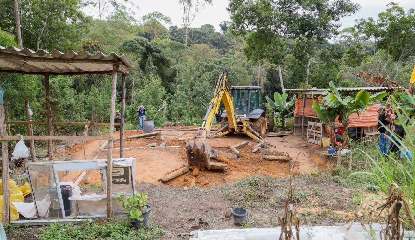 Grupo de Fiscalização Integrada (GFI) realizou ação integrada e direcionada a loteamentos irregulares em Taiaçupeba (Divulgação/PMMC)
