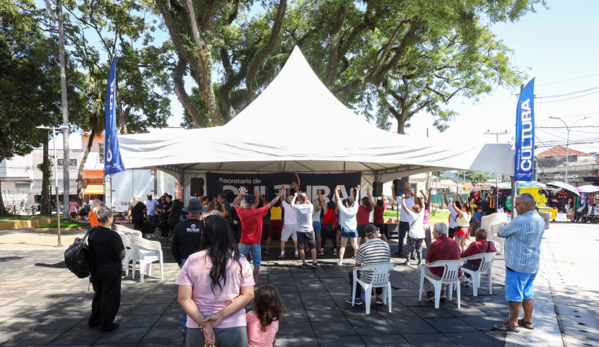 Secretaria de Cultura promove mais uma programação cultural do Mogi Abraça o Centro neste sábado (30/05), na Praça Oswaldo Cruz (Divulgação/PMMC)
