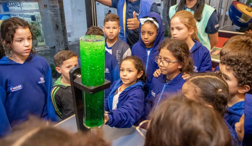 Carreta Itinerante do Museu Catavento segue recebendo visitações gratuitas até sábado (27), das 8h30 às 17h, na região central de Mogi das Cruzes (Divulgação/PMMC)