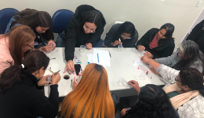 Além dos cursos oferecidos nas áreas de Estética, Tecnologia, Administração, Vendas, Artesanato e o Espaço de Vivências para o público 60+, o CRESCER traz novidades. Neste bloco, os destaques são . . .