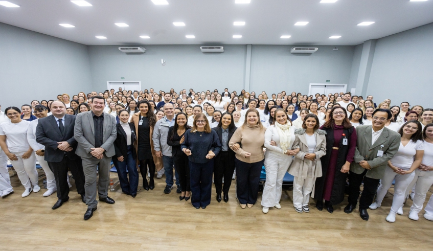 Os 186 novos colaboradores receberam as boas vindas da prefeita Mara Bertaiolli durante processo de integração (Divulgação/PMMC)