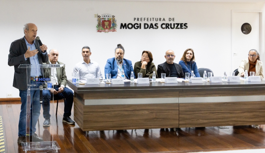 Convênio foi assinado para o ingresso do município no projeto Assistência Técnica para Habitação de Interesse Social (ATHIS) em Rede (Divulgação/ PMMC)