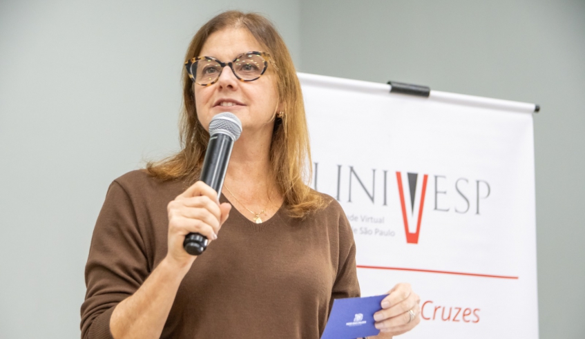 "Além de fortalecer a Univesp, seguimos ampliando a formação e a qualificação profissional por meio do CRESCER”, disse a prefeita Mara Bertaiolli. (Divulgação/PMMC)