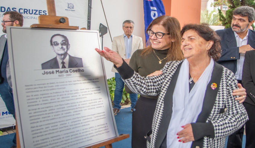 Homenagem reconhece trajetória de 64 anos dedicados ao serviço público municipal