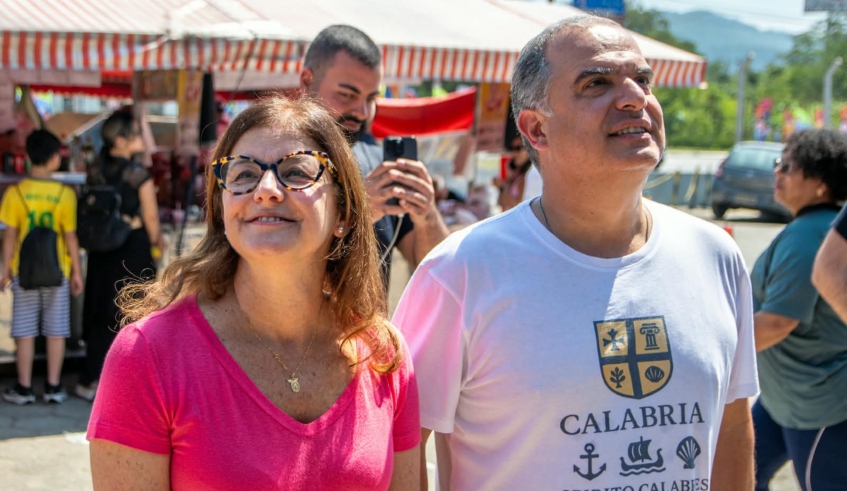 Mara Bertaiolli entrega revitalização e nova cobertura da Praça de Alimentação do Mercado do Produtor Minor Harada (Divulgação/PMMC)