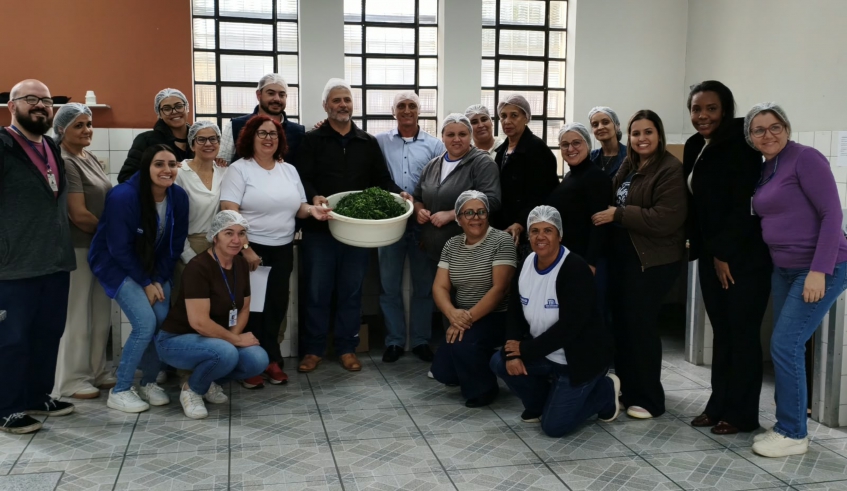 Programa de Desenvolvimento Alimentar Sustentável avança com avaliação de modernização do preparo da merenda escolar (Divulgação/PMMC)