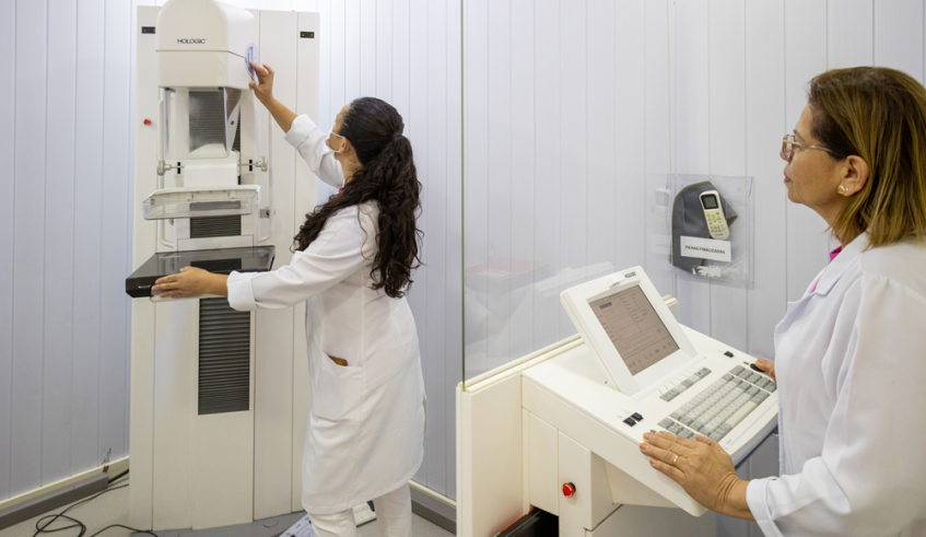 Exame será realizado no sábado, na Unica, sem necessidade de agendamento nem pedido médico para mulheres a partir dos 40 anos (Divulgação/PMMC)