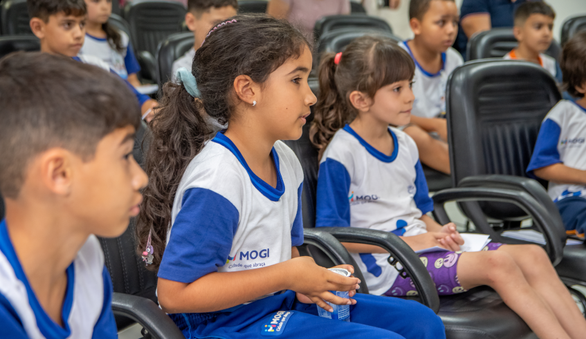 O encontro reuniu estudantes das escolas municipais Profª Guiomar Pinheiro Franco, no Jardim São Pedro, e Monteiro Lobato, na Ponte Grande. (Divulgação/PMMC)
